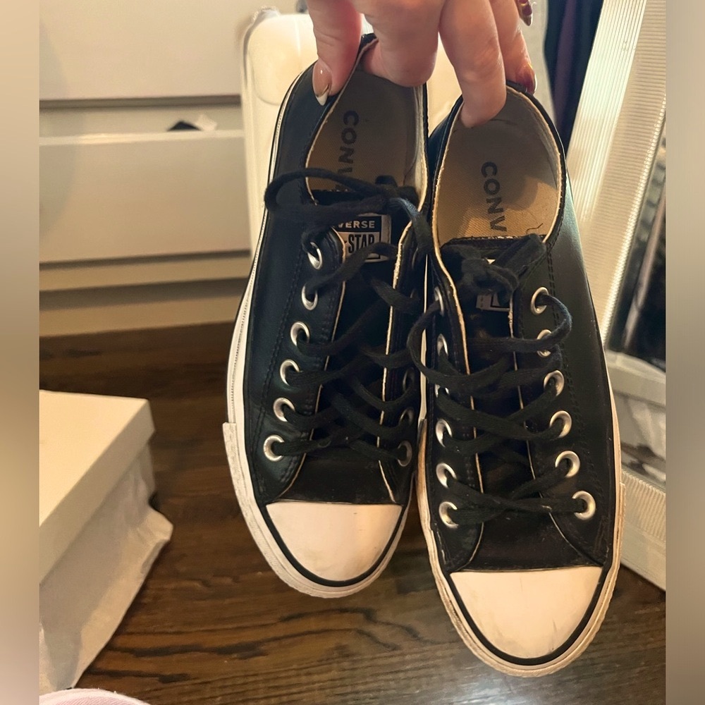 Platform Leather Converse